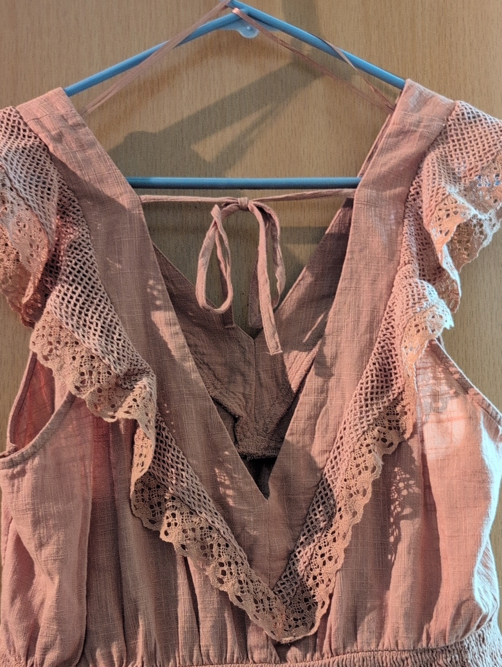 Old Navy Dusty Rose Crochet-Trim Tank Top - Picture 5 of 5